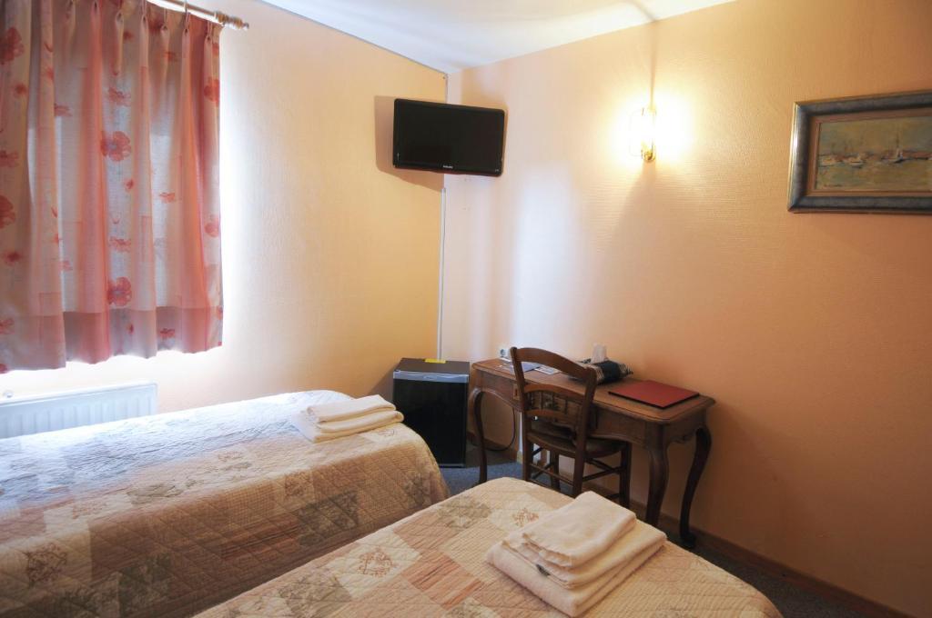 Hotel Restaurant La Ferme De Grambais Nivelles Quarto foto